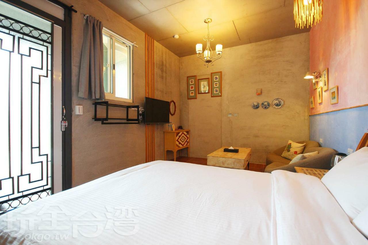Bed and Breakfast Moose & Squirrel Ren’ai Zewnętrze zdjęcie